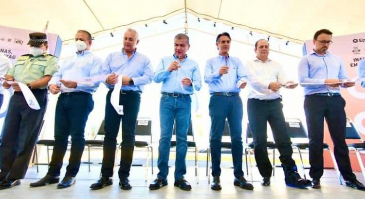Gobernador inaugura en Torreón oficinas de empresas globales