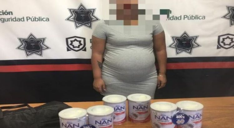 Mujer embarazada es detenida por intentar robar 6 latas de leche en polvo