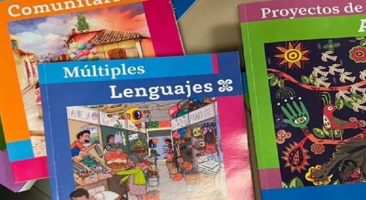 Coahuila solicita reimpresión de libros del año anterior