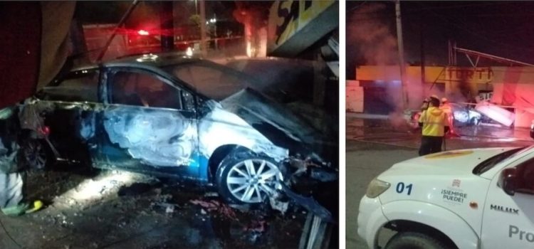 Al regresar de la posada tres jóvenes quedan calcinados en trágico accidente