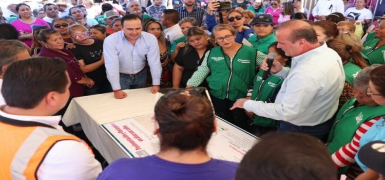 Manolo Jiménez supervisa obras en la Región Centro