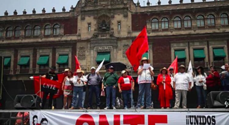 «Insuficiente e insatisfactorio» el aumento salarial a maestros: CNTE