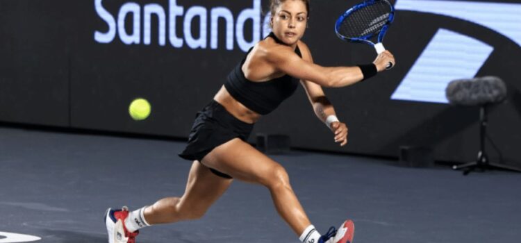 La mexicana Renata Zarazúa logra histórico ranking mundial de la WTA