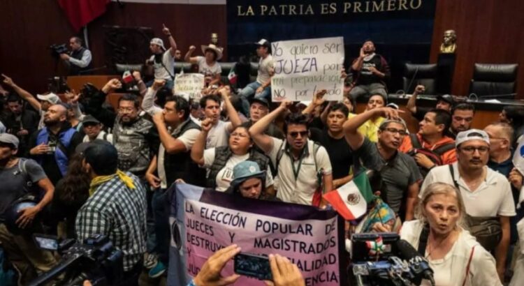 «La reforma va»: el Senado avala elección popular de jueces en medio de protestas