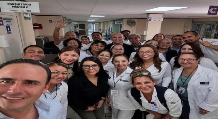 El gobernador Manolo Jiménez destaca el éxito del programa de salud popular El gobernador Manolo Jiménez destaca el éxito del programa de salud popular