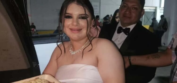 Novios reparten banquete de bodas en un hospital público