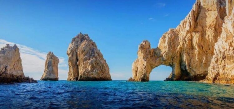 Los Cabos uno de los 5 destinos favoritos del turista para la temporada invernal