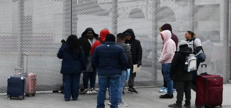 Son habilitados tres albergues para recibir hasta a 6 mil repatriados en Coahuila