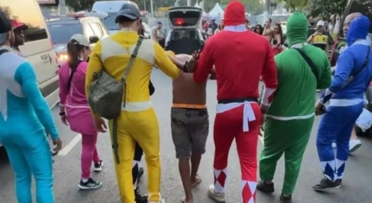 Los Power Rangers al rescate del Carnaval