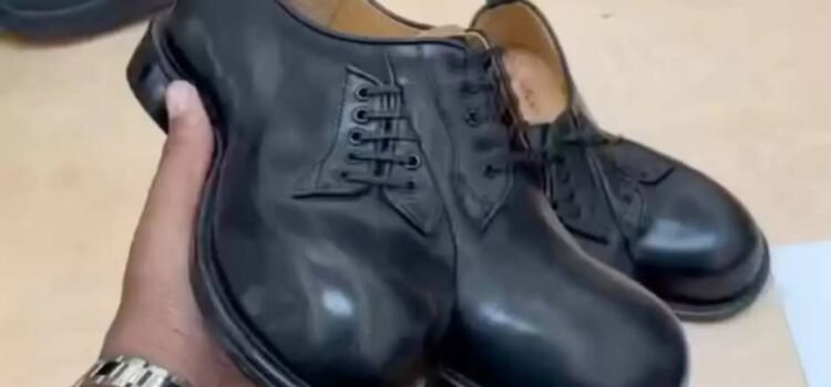 ¿Doblemente cómodos? lanzan zapatos con “innovador diseño”