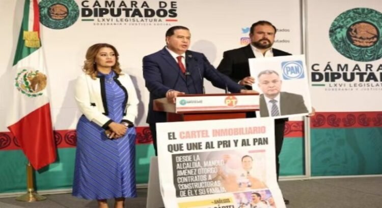 Mejía Berdeja responde acusa “maniobra desesperada” para tumbar sus aspiraciones políticas en el estado de Coahuila Mejía Berdeja responde acusa “maniobra desesperada” para tumbar sus aspiraciones políticas en el estado de Coahuila
