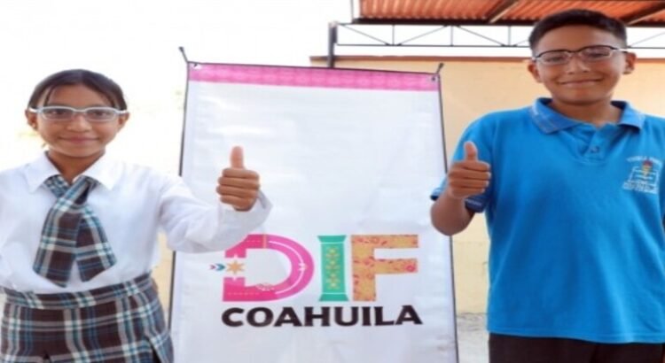 En el estado de Coahuila dan atención visual a más de 10 mil estudiantes de primaria y secundaria