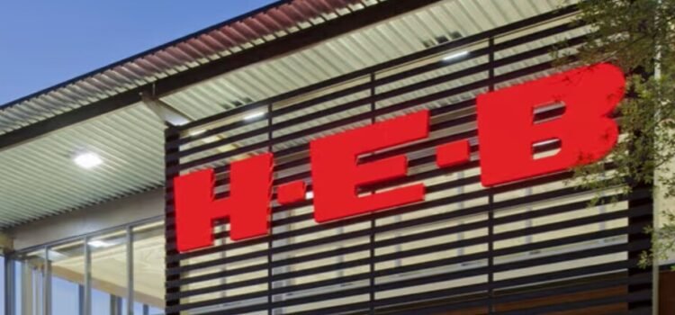 Unos sujetos al parecer envenenan a su compañero de trabajo en tienda HEB en Coahuila