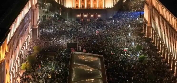 Dimite el Gobierno de Bulgaria